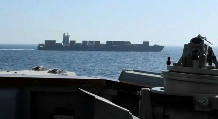 মার্কিন অবরোধ তুলতে পাকিস্তানের উদ্যোগ, আলোচনায় বসার ইঙ্গিত ইরানের